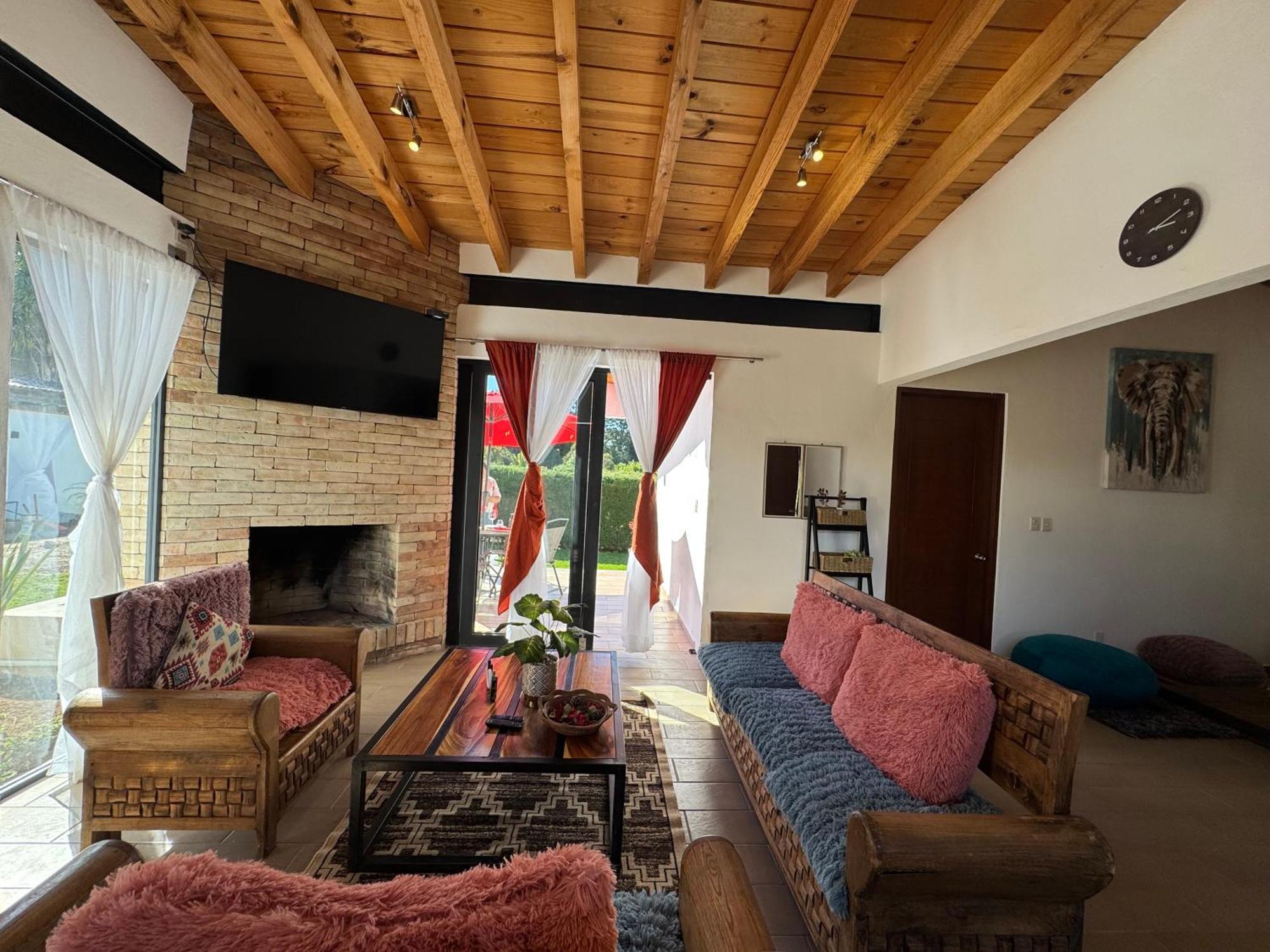 Encino House Hotel Boutique Valle de Bravo Exterior photo