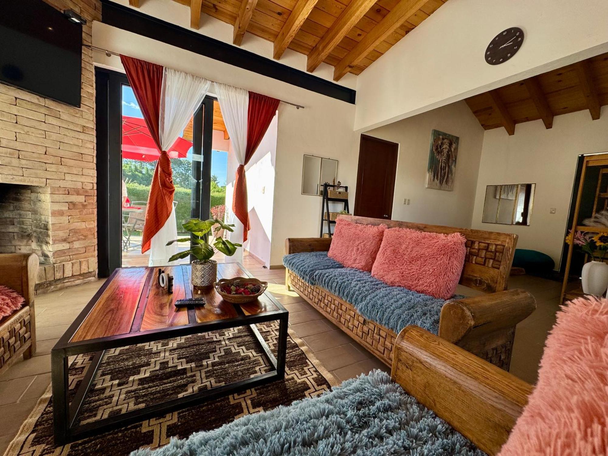 Encino House Hotel Boutique Valle de Bravo Exterior photo