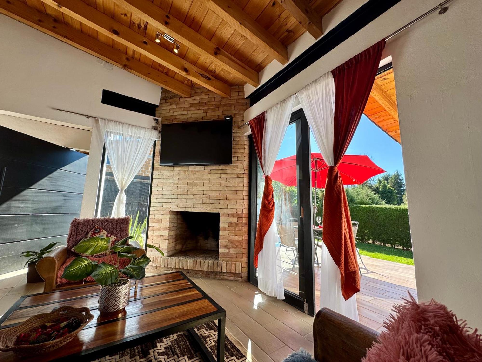 Encino House Hotel Boutique Valle de Bravo Exterior photo