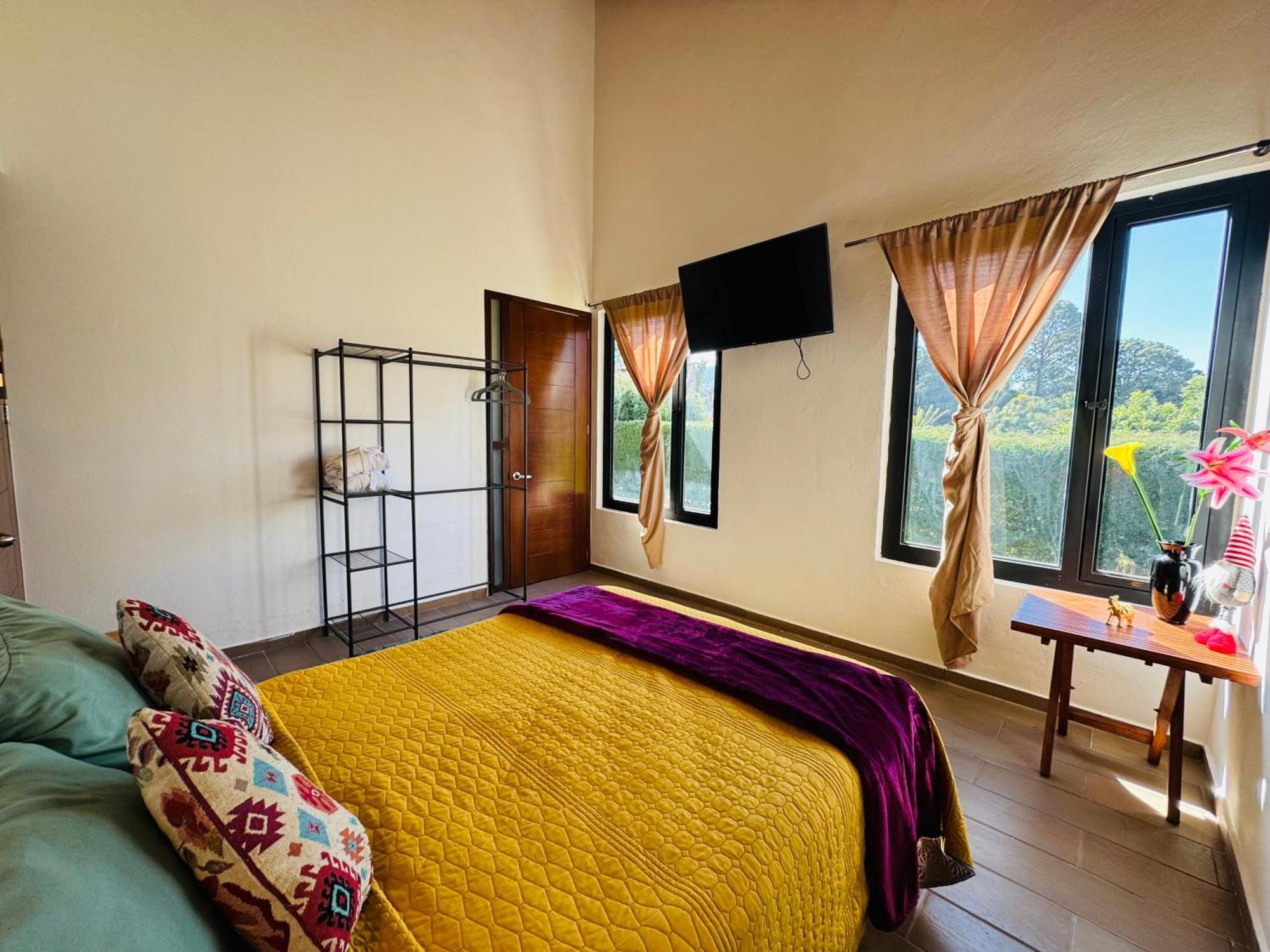 Encino House Hotel Boutique Valle de Bravo Exterior photo